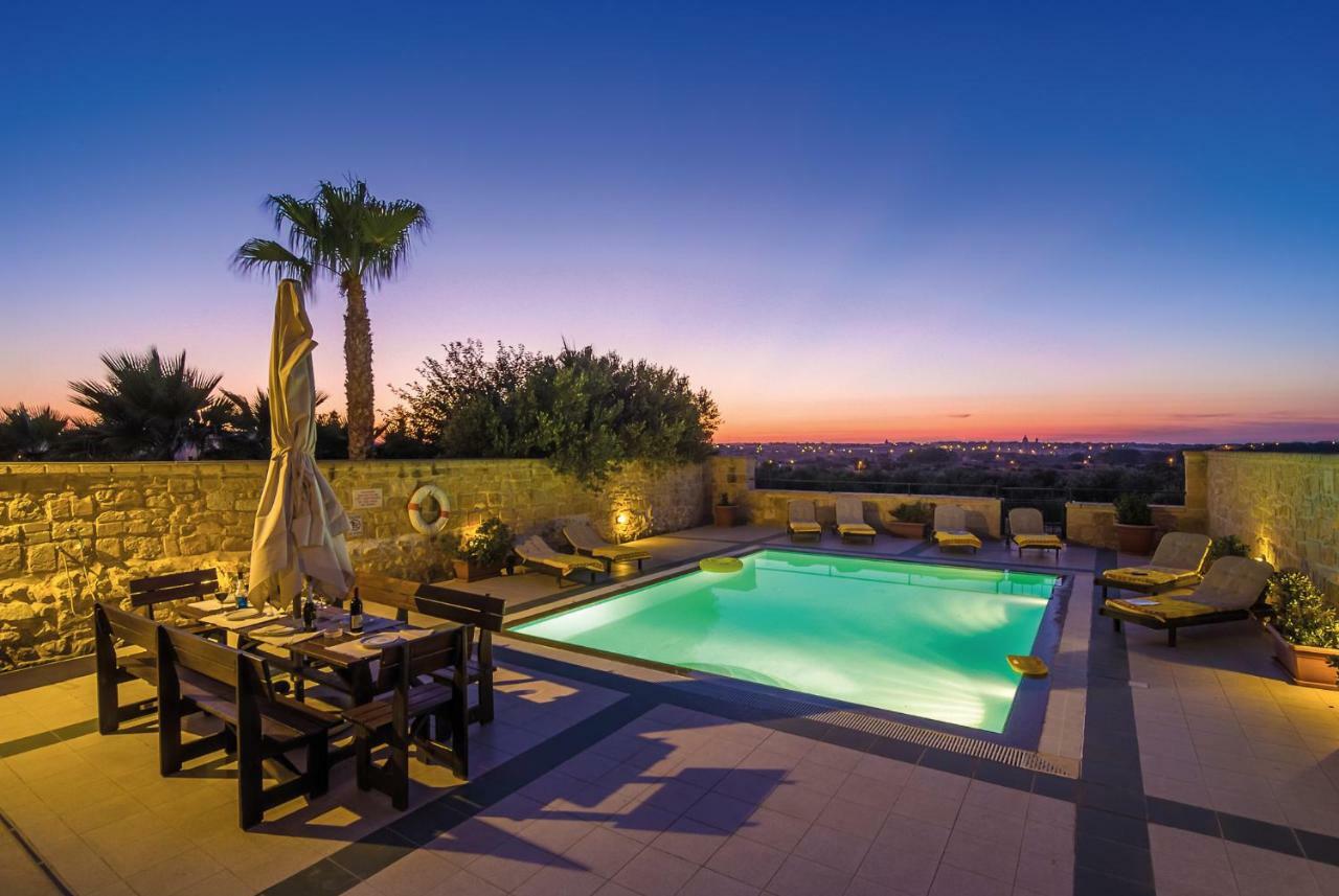 Blueberry Hills Villa Żejtun Екстериор снимка